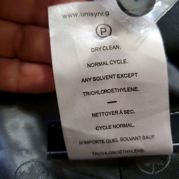 Air Canada Men’s Crew Uniform Vest 100% Wool Size R/20 NWT - Picture 6 of 7